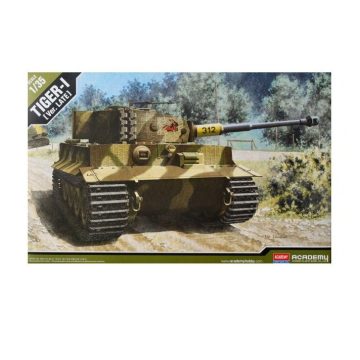 Academy Tiger I Late version tank műanyag modell