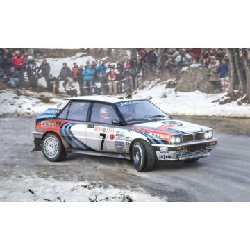   Italeri Lancia HF Integrale rally autó műanyag modell (1:24)