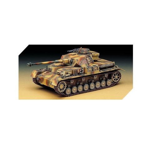 Academy Panzerkampfwagen Ausf. IV H/J harckocsi műanyag modell (1:35)