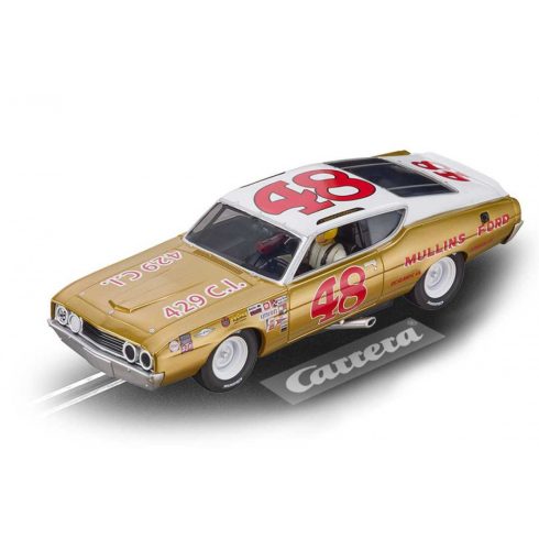 Carrera D132 Ford Torino Talladega pályaautó műanyag modell (1:32)