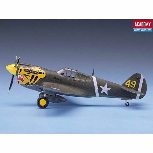 Acadmy Curtiss P-40E vadászrepülőgép műanyag modell (1:72)