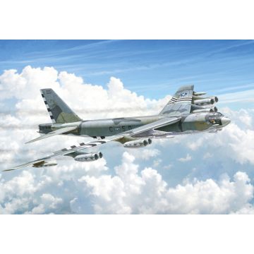   Italeri B-52H Stratofort ress repülőgép műanyag modell (1:72)