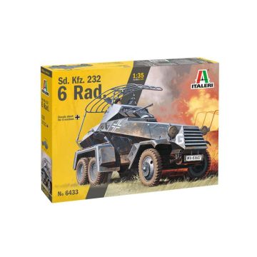 Italeri SD.Kfz.232 6 Rad jármű műanyag modell (1:35)