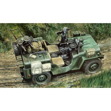 Italeri Jeep Commando autó műanyag modell (1:35)